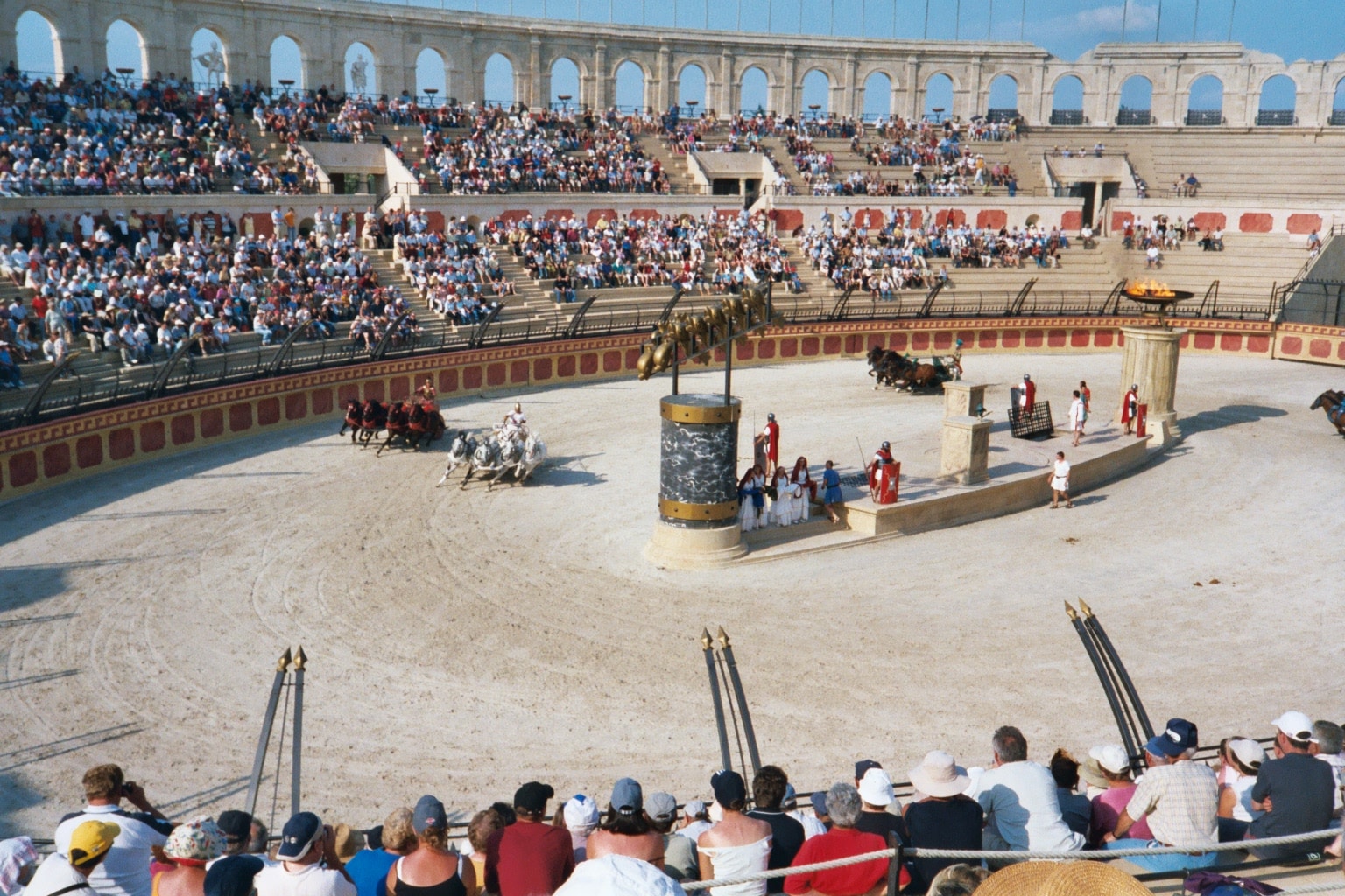 L’arrêté qui “programme la mort du Puy du Fou”