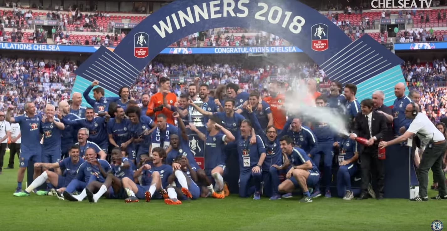 TRIBUNE – La Fédération Anglaise bannit le champagne pour les vainqueurs : Jusqu’où doivent aller les accommodements raisonnables ?