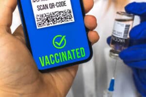 Projet de loi « renforçant les outils de gestion de la crise sanitaire et modifiant le code de la santé publique » : les libertés bientôt réduites comme peau de chagrin